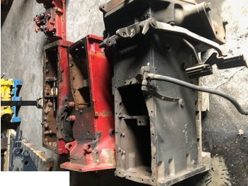Boîte de vitesse et pièces pour Machine agricole Case 785 - Obudowa Skrzyni: photos 3
