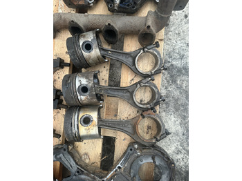 Volant moteur pour Machine agricole Fiat 780dt  Fiat 8045 korbowód koło zamachowe , kolektor wydechowy: photos 4