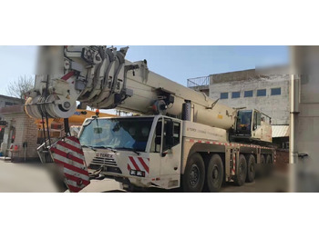 Grue tout-terrain DEMAG
