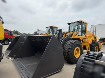 Chargeuse sur pneus VOLVO L180H