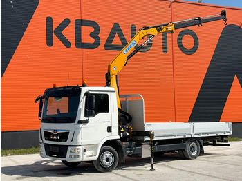 Camion plateau MAN TGL