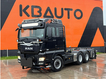 Camion ampliroll MAN TGX 35.560