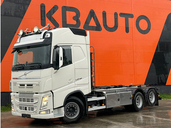 Camion ampliroll VOLVO FH 540