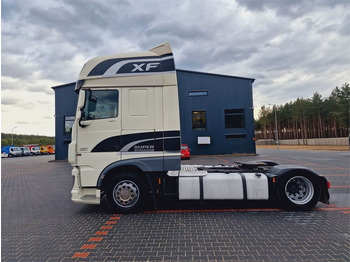 Tracteur routier DAF XF 106 460: photos 2
