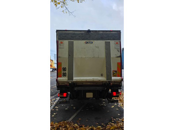 Camion frigorifique Scania P 320: photos 5