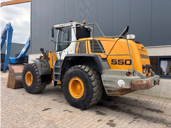 Chargeuse sur pneus Liebherr L 550: photos 4