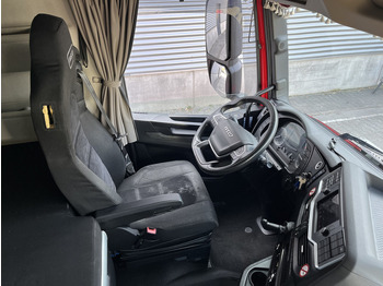 Tracteur routier Iveco S-Way AT 420 / Full LED / 569 dkm / 2 Tanks / 2 Fridge / APK TUV 03-26: photos 3