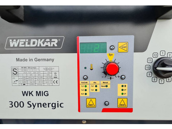 Equipement de soudage neuf SPAWARKA MIG WELDKAR 300 Synergic 300A: photos 4