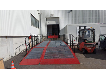Rampe de chargement neuf loading ramp- AZ RAMP-Customised: photos 5