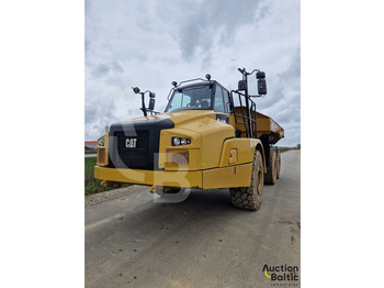 Tombereau articulé CATERPILLAR