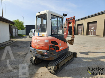 Mini pelle Kubota KX 61-3: photos 3