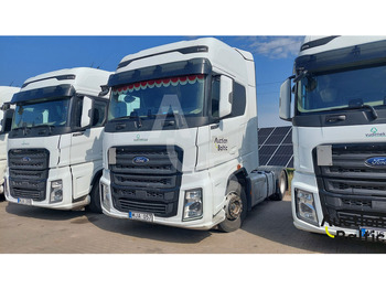 Tracteur routier FORD