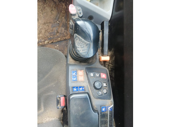 Tracteur agricole MANITOU 630 105: photos 4 Tracteur agricole MANITOU 630 105: photos 4