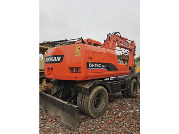Pelle sur pneus DOOSAN DH150W-7