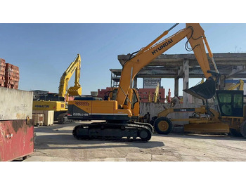 Pelle sur chenille HYUNDAI