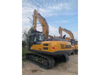 Pelle sur chenille XCMG XE215DA
