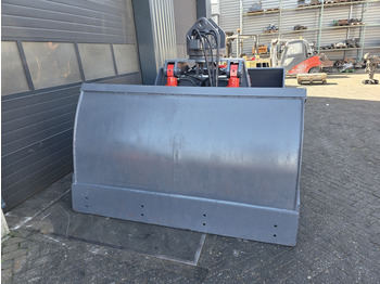 Benne preneuse pour Engins de chantier clamshell 6000 liter sennebogen fuchs liebherr lh clamshell: photos 5