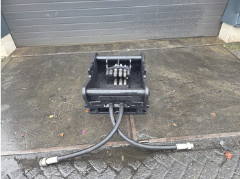 Attache rapide OILQUICK