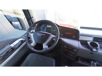 Tracteur routier MAN TGX 33.480 6X4 EURO 5 MANUAL GEARBOX: photos 5