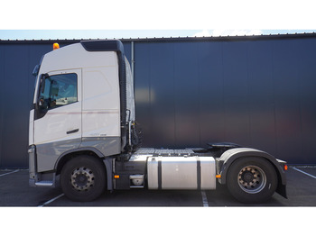 Tracteur routier VOLVO FH 420