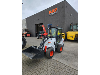 Chargeuse sur pneus BOBCAT L28