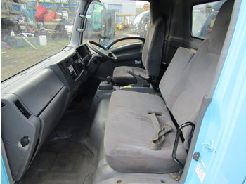 Cabine pour Camion ISUZU N75 CAB (2012): photos 3