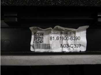 Cabine et intérieur pour Camion MAN TGL / TGM COMPLETE HEATER MATRIX 81.61900.6390: photos 2 Cabine et intérieur pour Camion MAN TGL / TGM COMPLETE HEATER MATRIX 81.61900.6390: photos 2