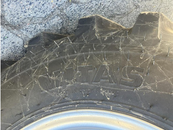 Chargeuse sur pneus MECALAC AX 850: photos 5