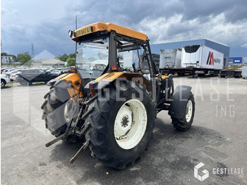 Tracteur agricole Renault PALES 240: photos 3 Tracteur agricole Renault PALES 240: photos 3