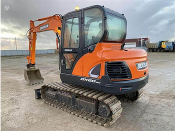 Mini pelle Doosan DX 60 C: photos 3