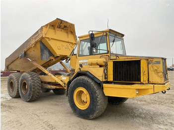 Tombereau articulé VOLVO A25C