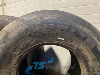Pneus et jantes pour Camion Universaalne Michelin 425/55R19,5 42555R195: photos 4