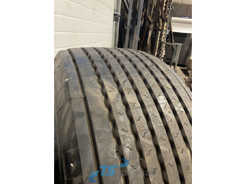 Pneus et jantes pour Camion Universaalne Michelin 425/55R19,5 42555R195: photos 3