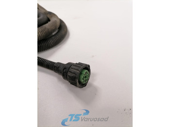 Préparation du carburant pour Camion Volvo Ad Blue cable 20952897: photos 3 Préparation du carburant pour Camion Volvo Ad Blue cable 20952897: photos 3