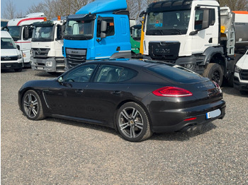Berline PORSCHE