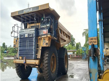 Tombereau rigide CATERPILLAR 777