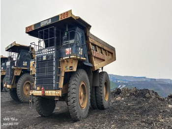 Tombereau rigide CATERPILLAR 777
