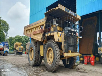 Tombereau rigide CATERPILLAR 777