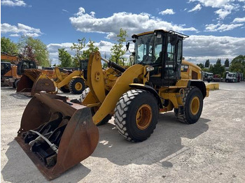 Chargeuse sur pneus CATERPILLAR 926M