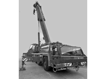 Grue mobile TADANO