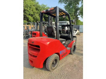 Chariot élévateur diesel HangCha A30: photos 5 Chariot élévateur diesel HangCha A30: photos 5