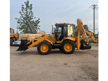 Tractopelle JCB 4CX