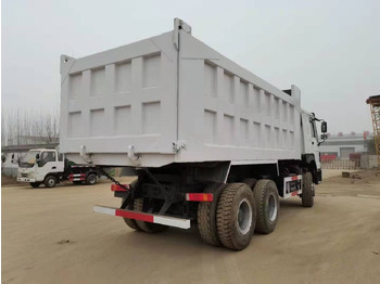 Camion benne Sinotruk HOWO 6*4 Dump truck: photos 2