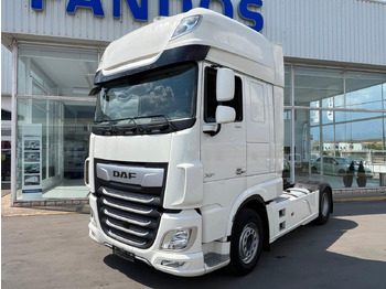 Tracteur routier DAF