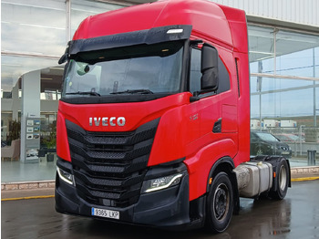 Tracteur routier IVECO