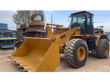 Chargeuse sur pneus CATERPILLAR 950H