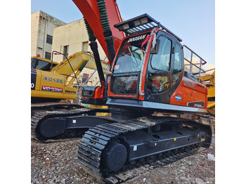Pelle sur chenille DOOSAN DX300LC-9C