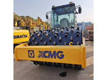 Rouleau compresseur XCMG XS223J