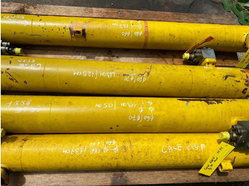 Vérin hydraulique pour Engins de chantier Case 888 P: photos 3