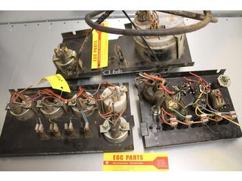 Panel de instrumentos pour Engins de chantier Hanomag 44D: photos 3